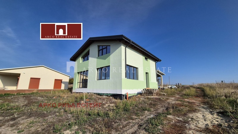 Продава  Къща, област София, с. Пожарево •  258 000 EUR • ID 31484658 — holmes.bg - [1] 