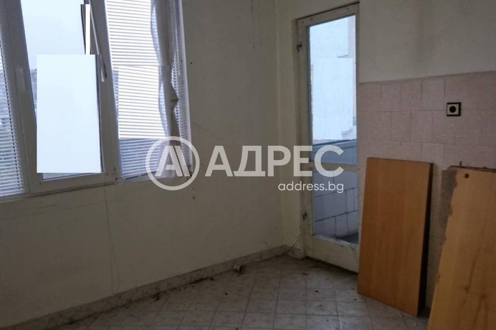 Продава 2-СТАЕН, гр. Ямбол, Диана, снимка 2 - Апартаменти - 52088936