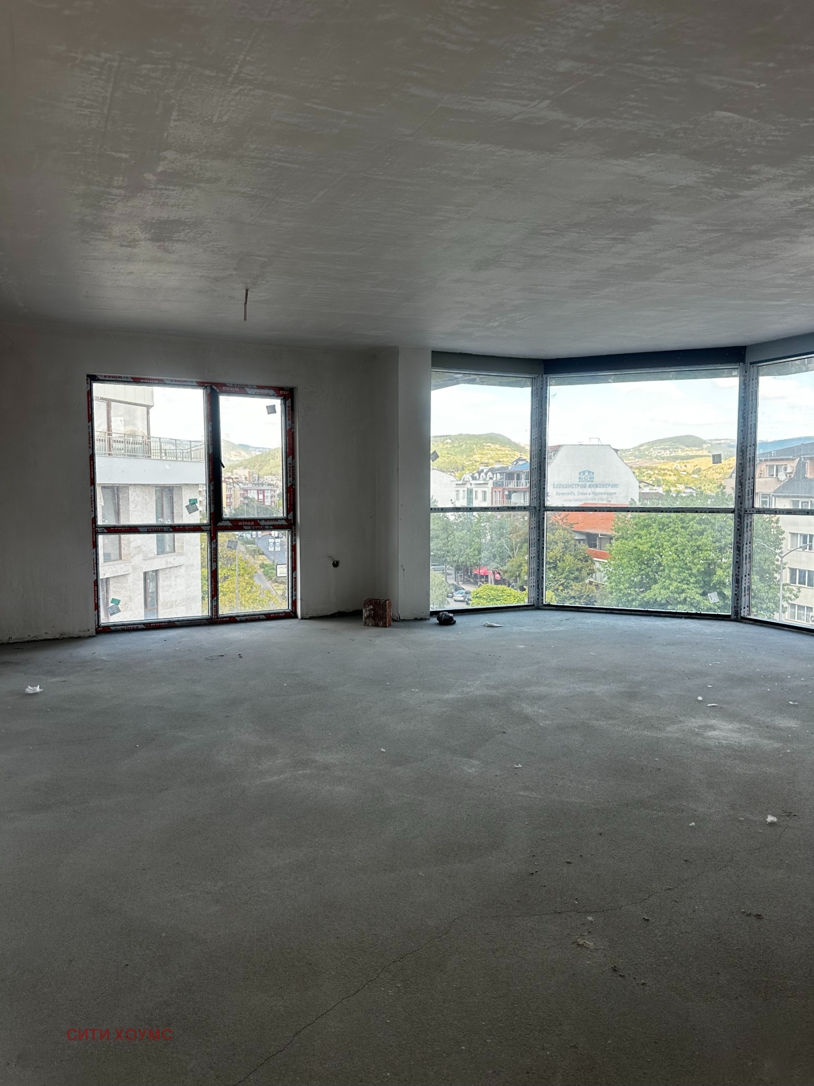 Продава 3-СТАЕН, гр. Кърджали, Възрожденци, снимка 2 - Апартаменти - 56123002