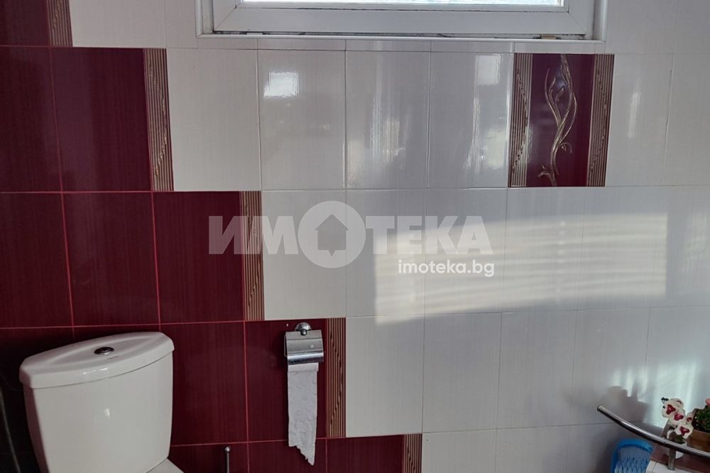 Продава КЪЩА, с. Дъбравино, област Варна, снимка 12 - Къщи - 55652082