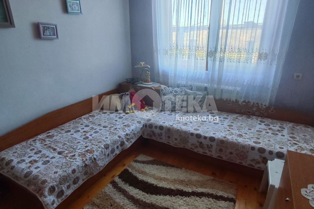 Продава КЪЩА, с. Дъбравино, област Варна, снимка 5 - Къщи - 55652082