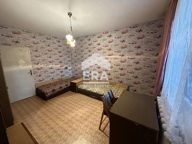 Продава МНОГОСТАЕН, гр. Бургас, Славейков, снимка 8 - Aпартаменти - 49052208