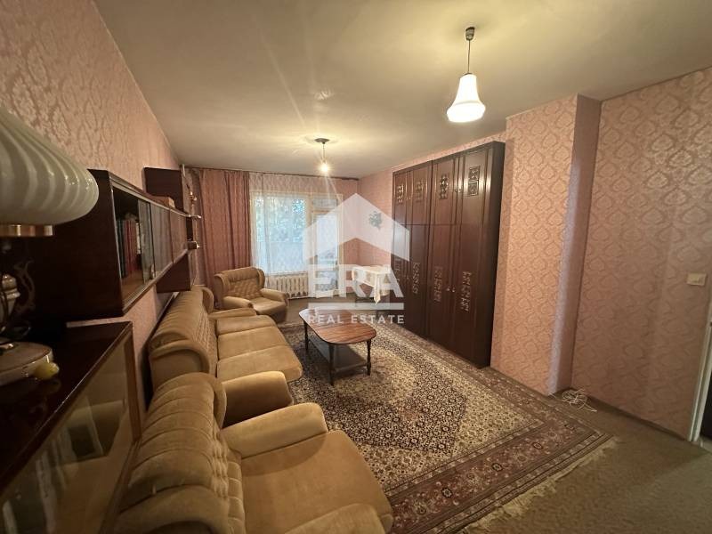 Продава МНОГОСТАЕН, гр. Бургас, Славейков, снимка 3 - Aпартаменти - 49052208