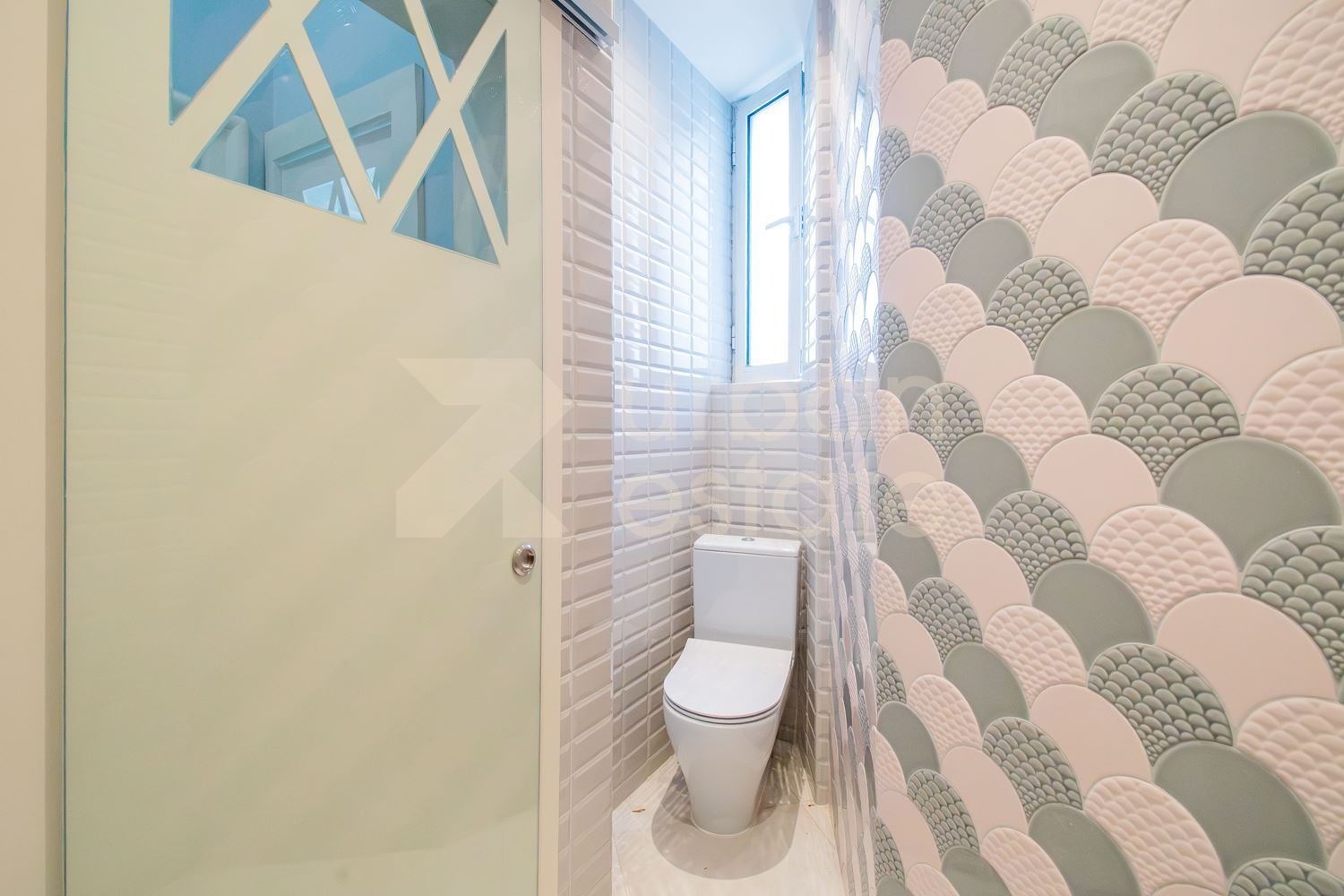 Продава 3-СТАЕН, гр. София, Докторски паметник, снимка 15 - Апартаменти - 55100513