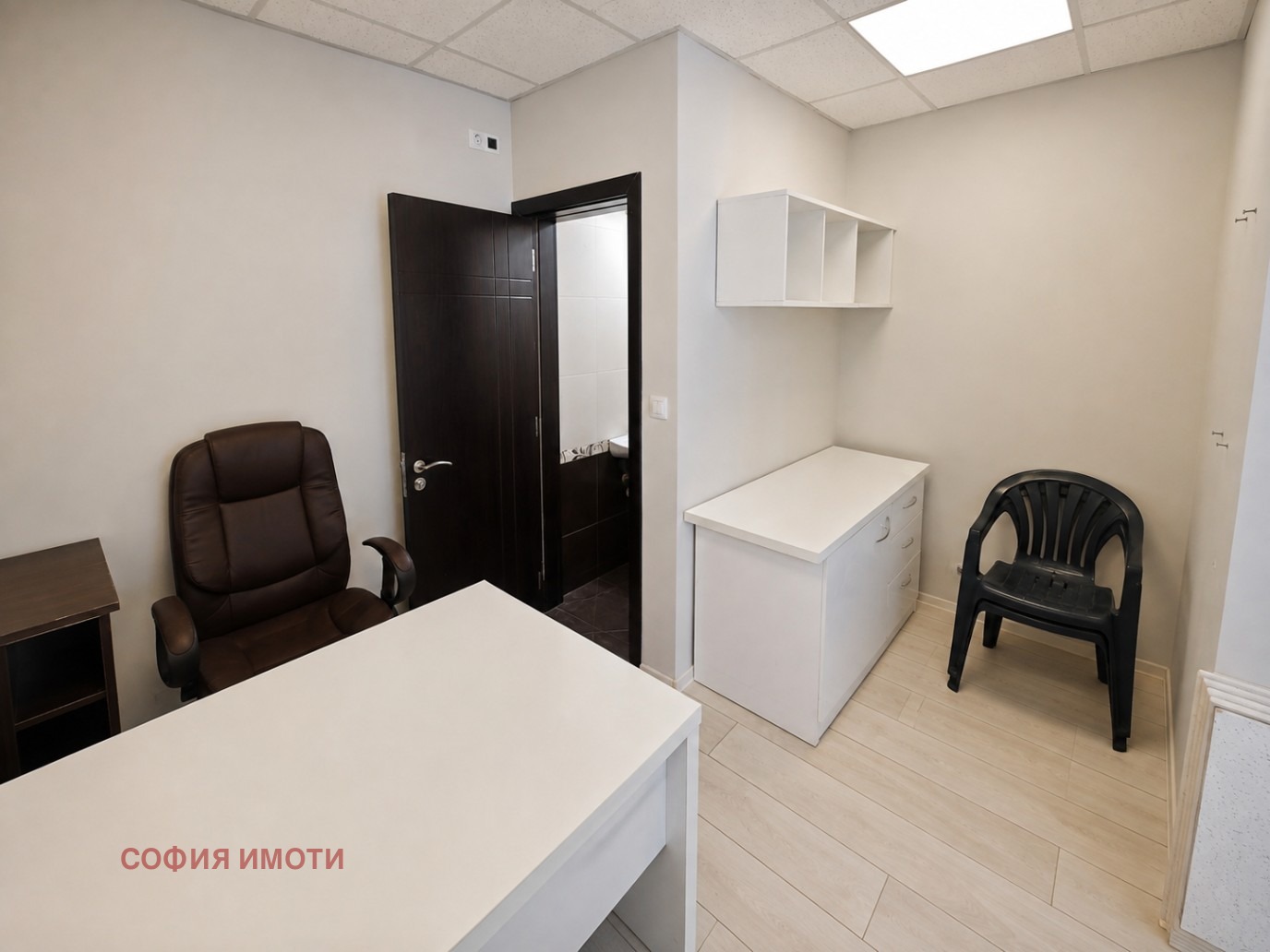 Продава ОФИС, гр. София, Борово, снимка 2 - Офиси - 55955039