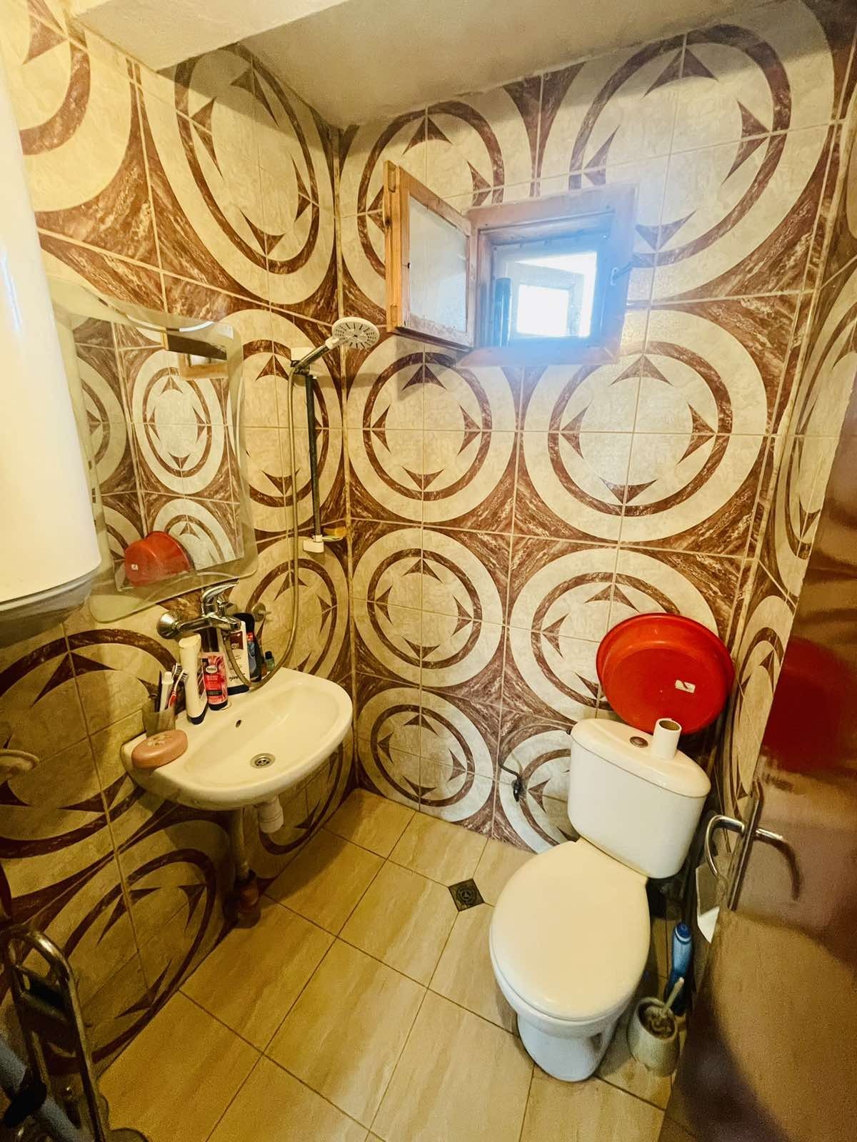 Продава КЪЩА, гр. Нови пазар, област Шумен, снимка 9 - Къщи - 54786665