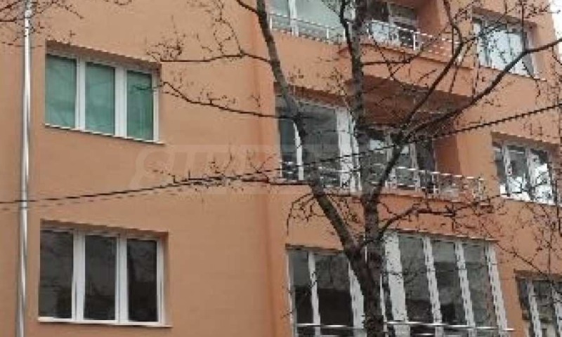 Myytävänä  2 makuuhuonetta Sofia , Meditsinska akademija , 135 neliömetriä | 78884691 - kuva [2]