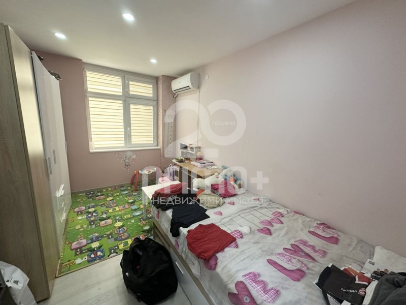 Продава 3-СТАЕН, гр. Велико Търново, Колю Фичето, снимка 4 - Апартаменти - 52410296