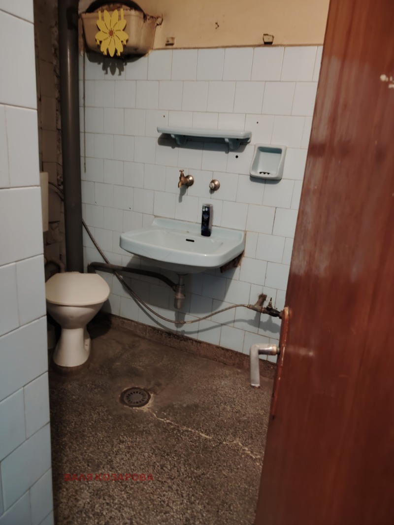 Til salgs  2 soverom Pleven , Idealen tsentar , 65 kvm | 82326533 - bilde [8]
