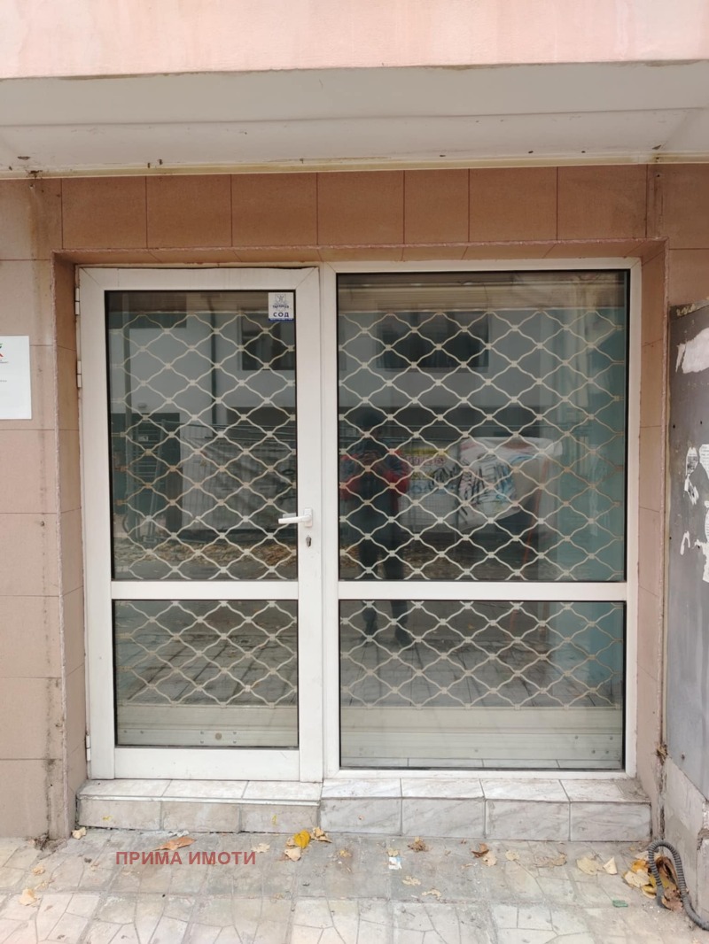 Te koop  Winkel Varna , Kolchozen pazar , 21 m² | 70035817 - afbeelding [2]