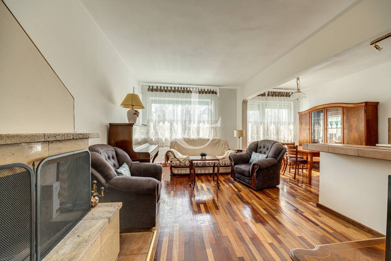 Продава 2-СТАЕН, гр. София, Докторски паметник