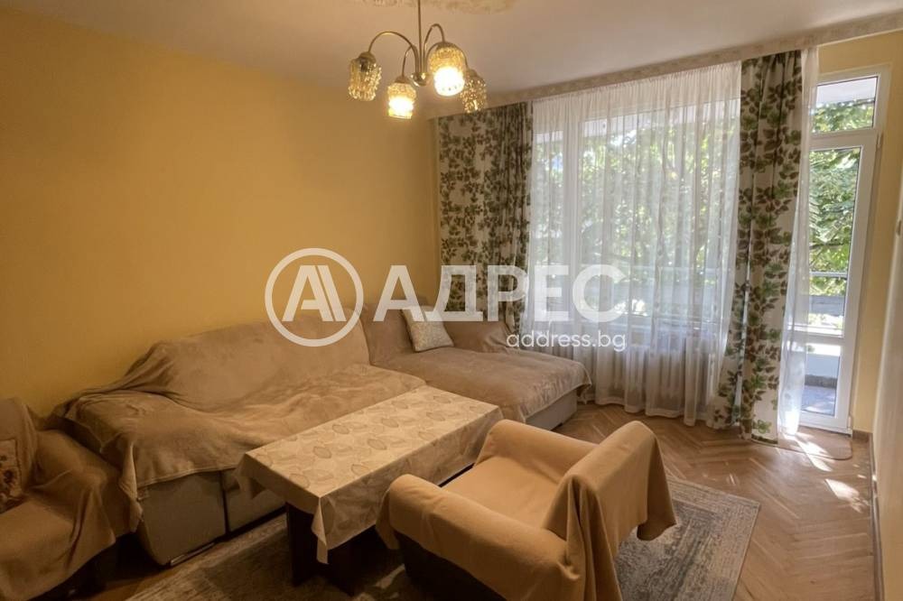 Продава МНОГОСТАЕН, гр. Бургас, Център
