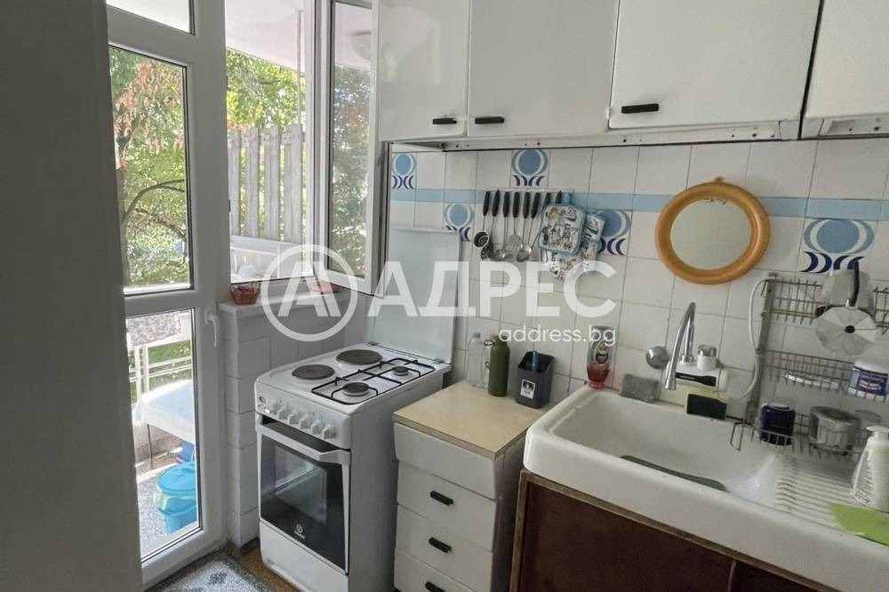Продава МНОГОСТАЕН, гр. Бургас, Център, снимка 11 - Апартаменти - 56067543