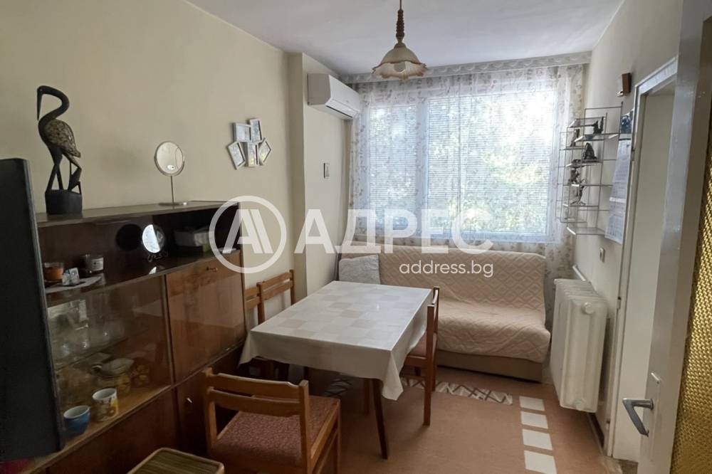 Продава МНОГОСТАЕН, гр. Бургас, Център, снимка 2 - Апартаменти - 56067543