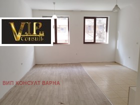 2-стаен град Варна, Операта 3