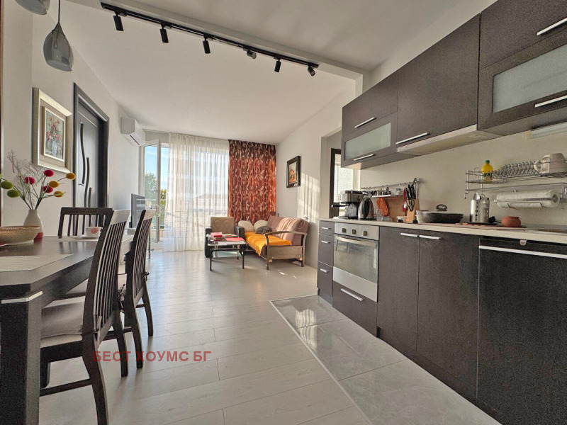 Na prodej  3 ložnice oblast Burgas , k.k. Slančev brjag , 96 m2 | 35656925 - obraz [6]