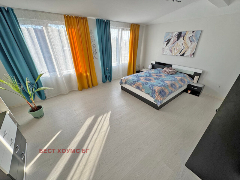 Na prodej  3 ložnice oblast Burgas , k.k. Slančev brjag , 96 m2 | 35656925 - obraz [3]