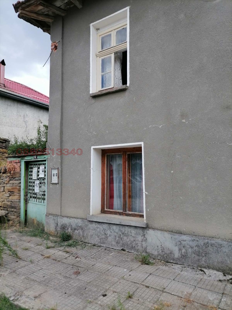 Продава КЪЩА, с. Малиново, област Ловеч, снимка 2 - Къщи - 52253816