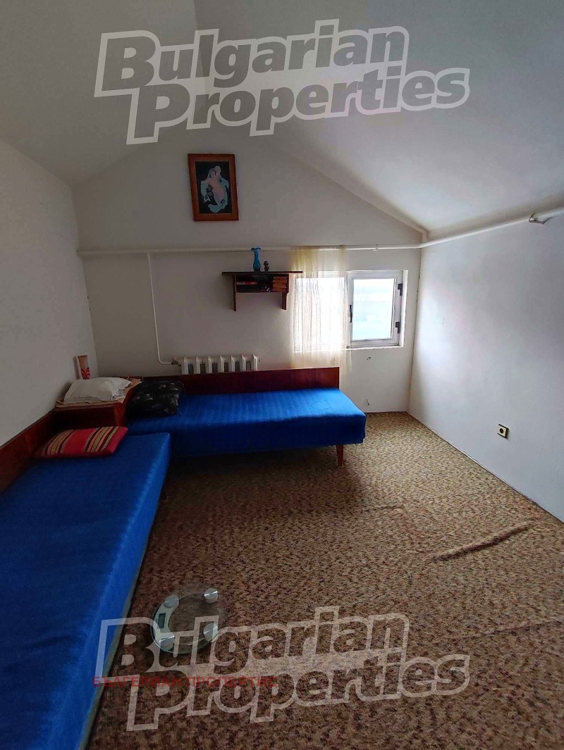 Продава КЪЩА, гр. Шумен, Промишлена зона, снимка 13 - Къщи - 52168583