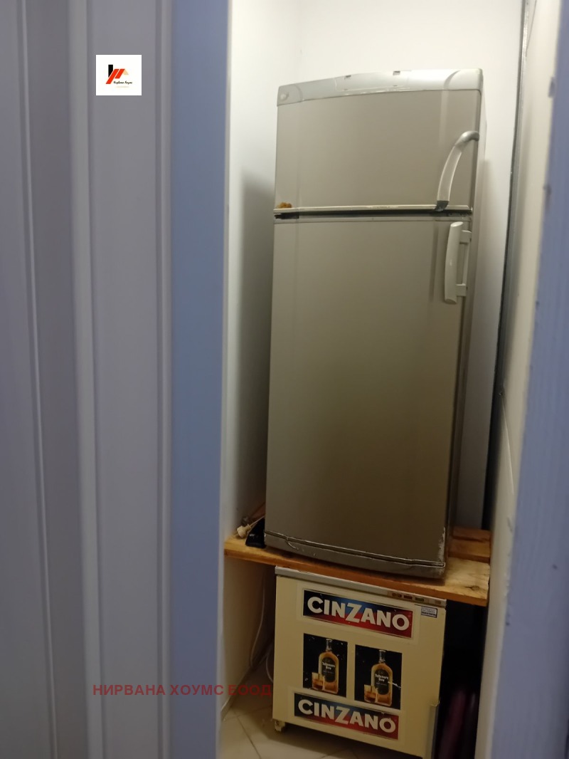 Продава МАГАЗИН, гр. Добрич, Кралска зона, снимка 8 - Магазини - 53423384