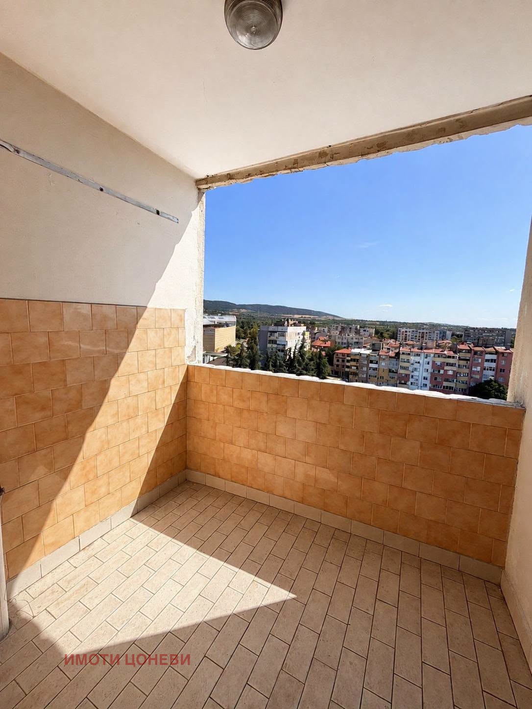 Продава 3-СТАЕН, гр. Стара Загора, Ремиза, снимка 2 - Апартаменти - 55736941