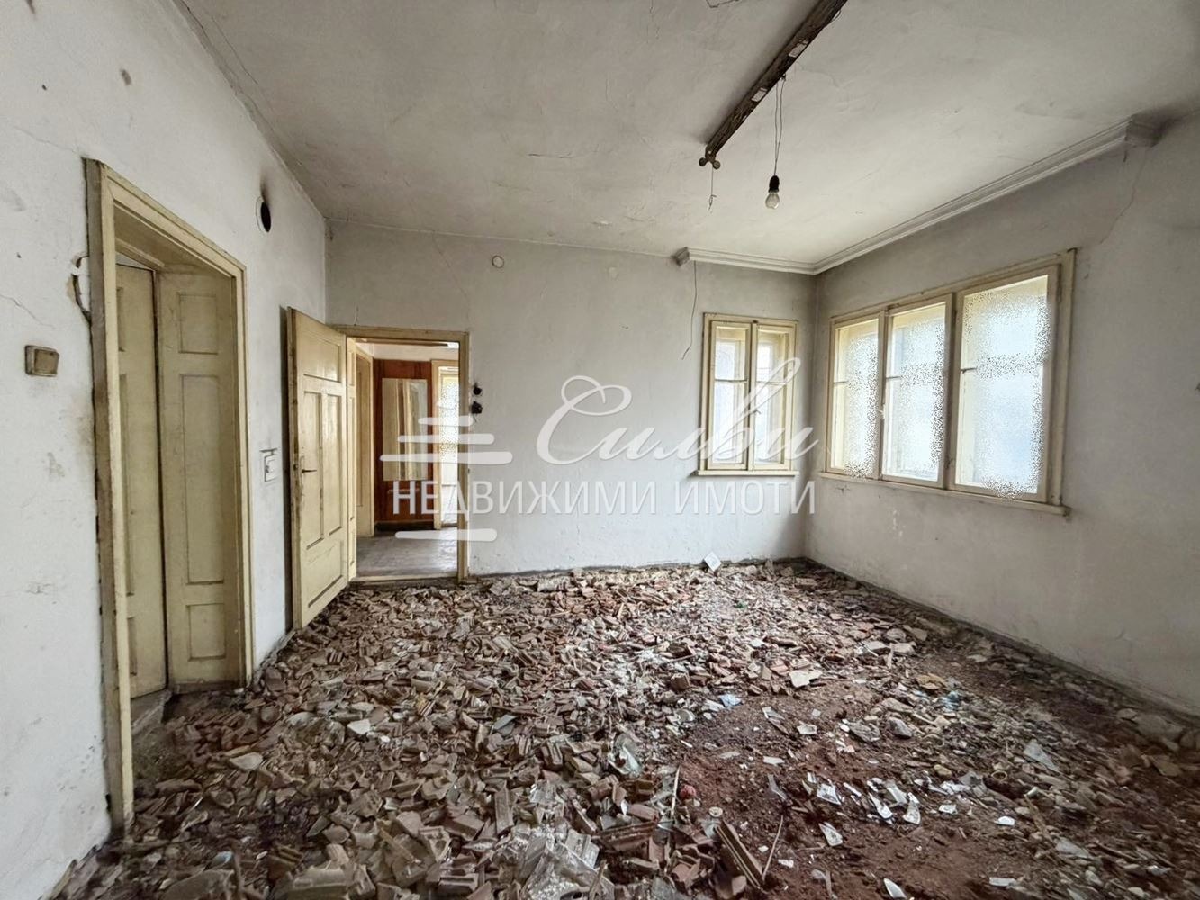 Продава КЪЩА, гр. Нови пазар, област Шумен, снимка 5 - Къщи - 54057719