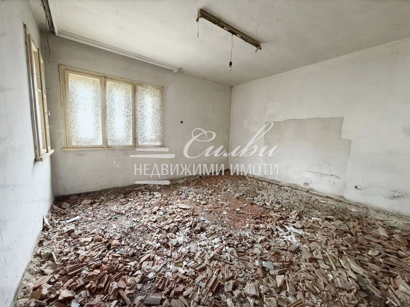 Продава КЪЩА, гр. Нови пазар, област Шумен, снимка 4 - Къщи - 54057719