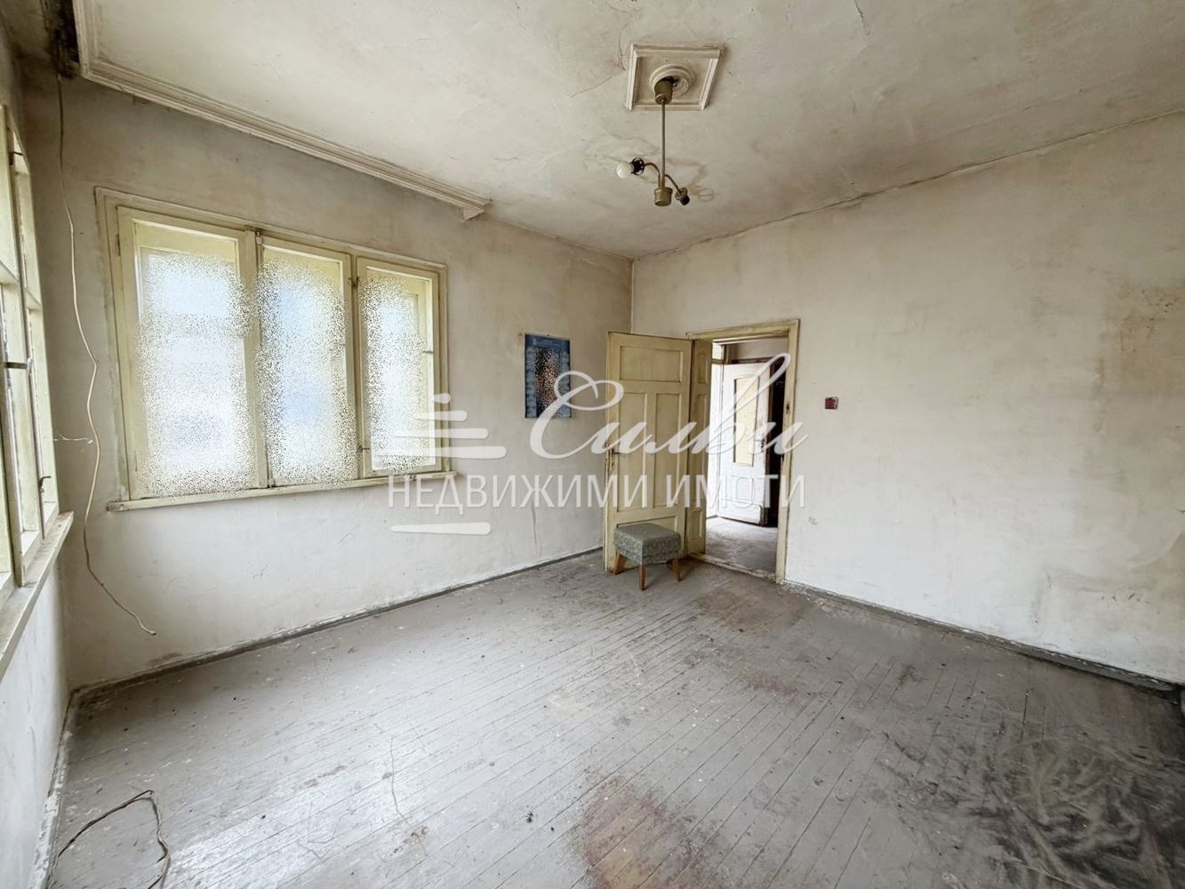 Продава КЪЩА, гр. Нови пазар, област Шумен, снимка 3 - Къщи - 54057719