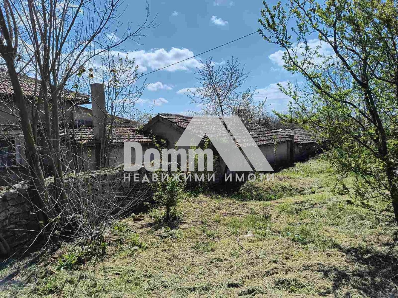 Продава КЪЩА, с. Преселенци, област Добрич, снимка 6 - Къщи - 54340763