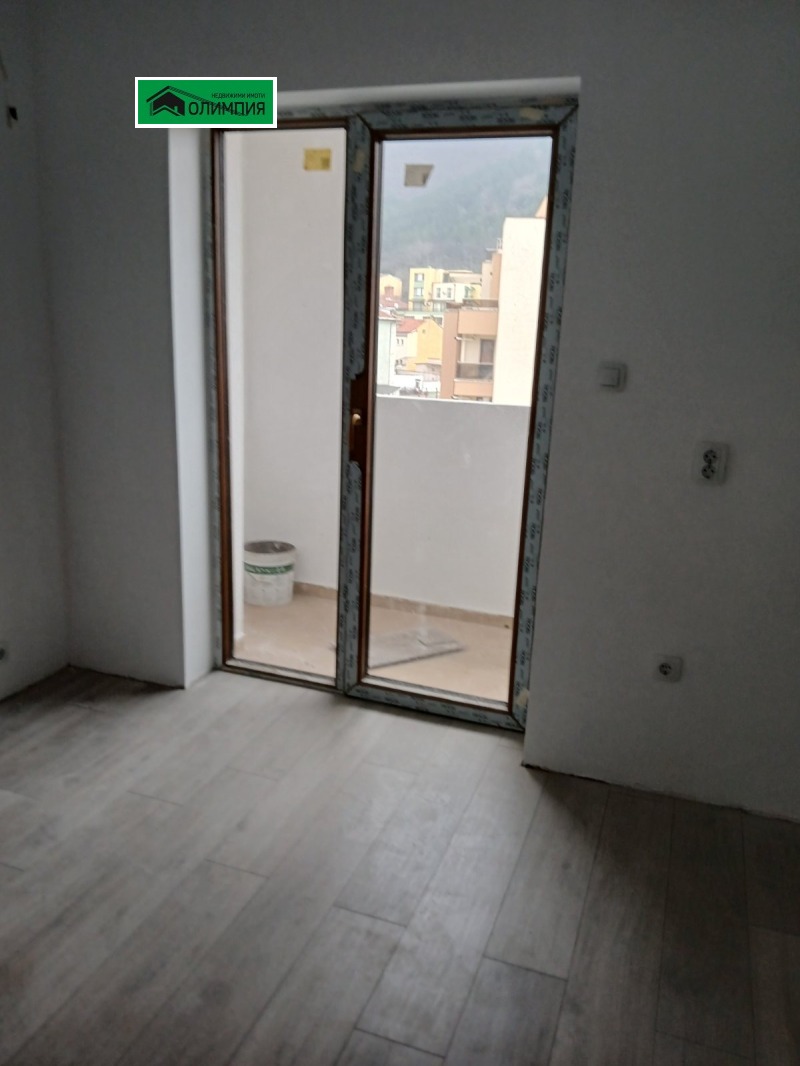 Продава МЕЗОНЕТ в град Враца, Център - 80 кв.м / 175 000 € » 342 270.25 лв., ОЛИМПИЯ