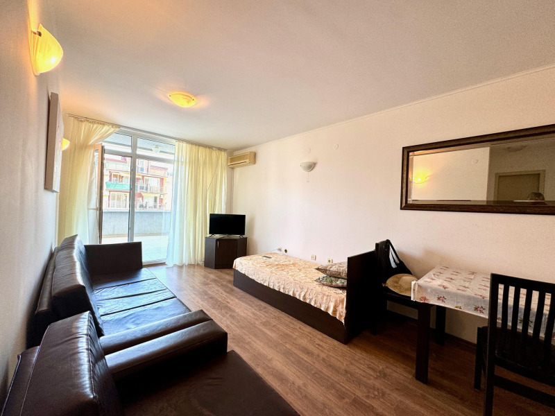 Zu verkaufen  1 Schlafzimmer region Burgas , k.k. Slantschew brjag , 100 qm | 34231437 - Bild [10]
