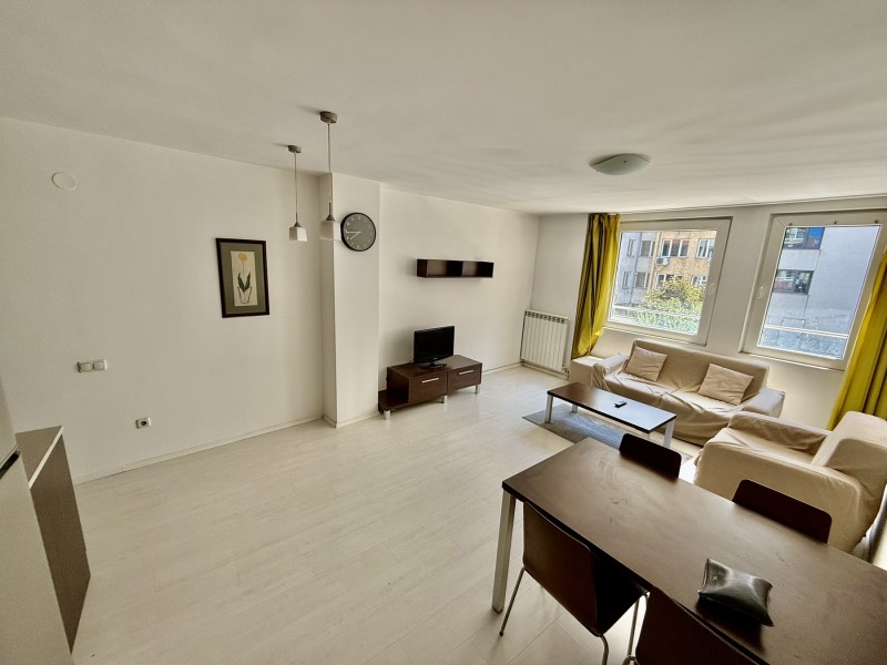 In vendita  2 camere da letto Sofia , Lagera , 100 mq | 58569355