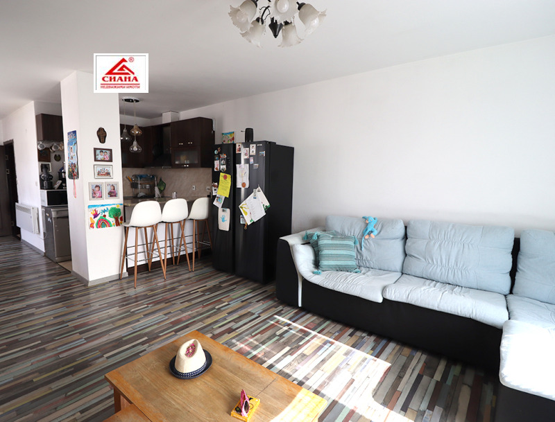 In vendita  2 camere da letto Ruse , Tsentar , 120 mq | 34231738