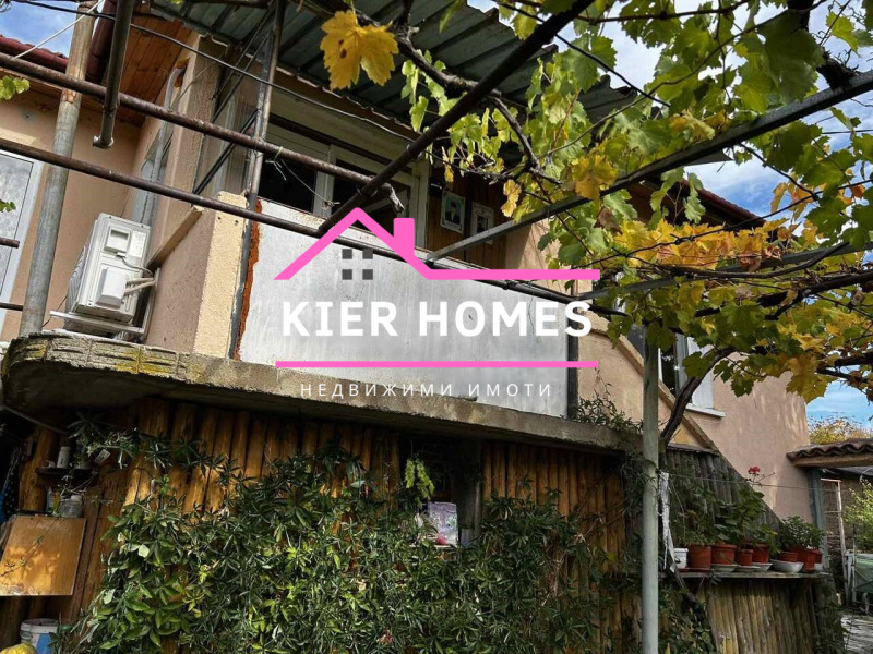 Продава КЪЩА, с. Орлов дол, област Хасково