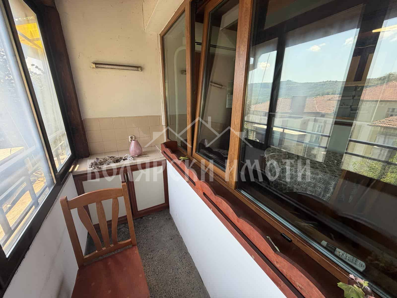 Продава 2-СТАЕН, гр. Велико Търново, Стара част, снимка 7 - Апартаменти - 55173515