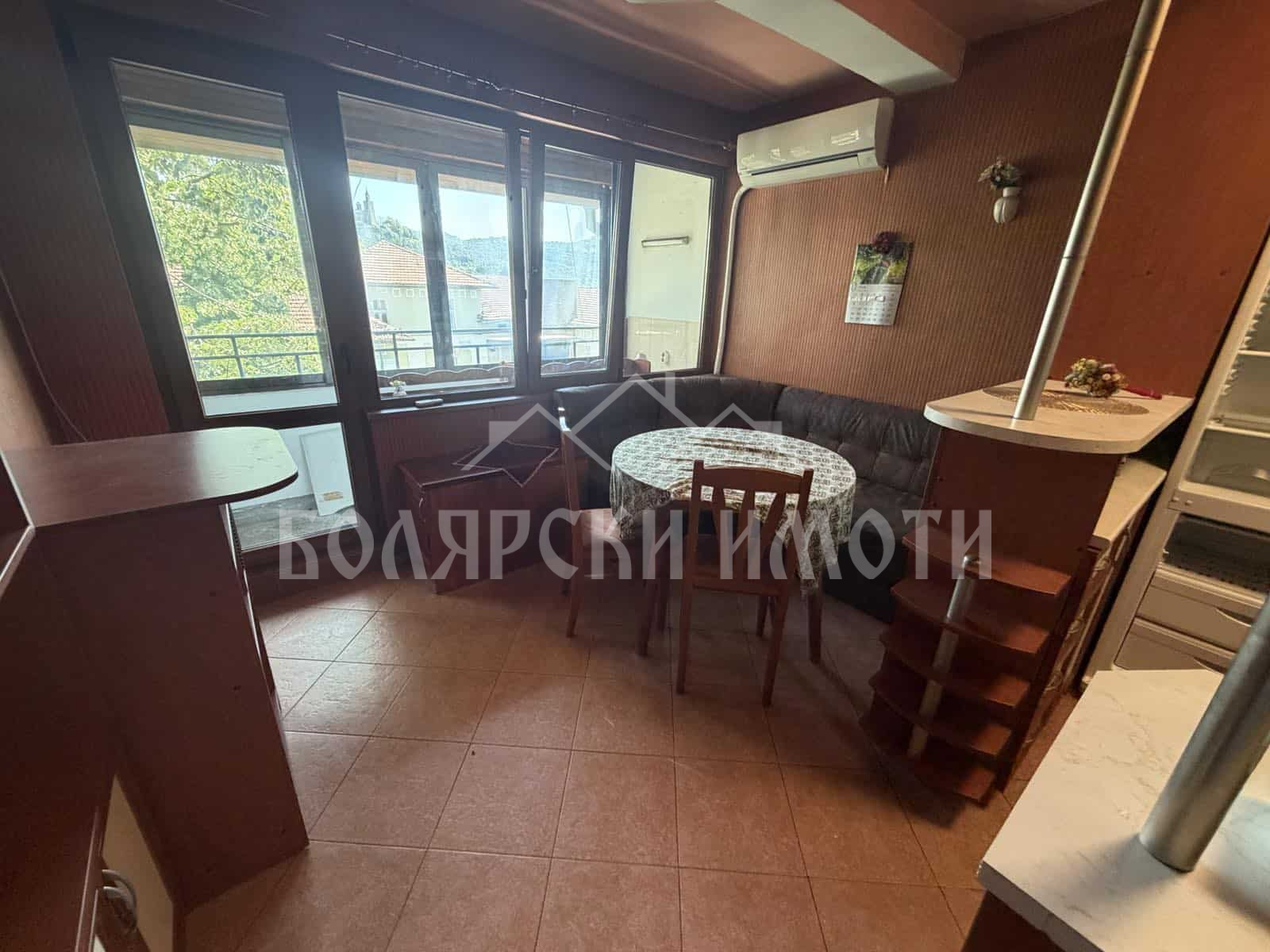 Продава 2-СТАЕН, гр. Велико Търново, Стара част, снимка 6 - Апартаменти - 55173515