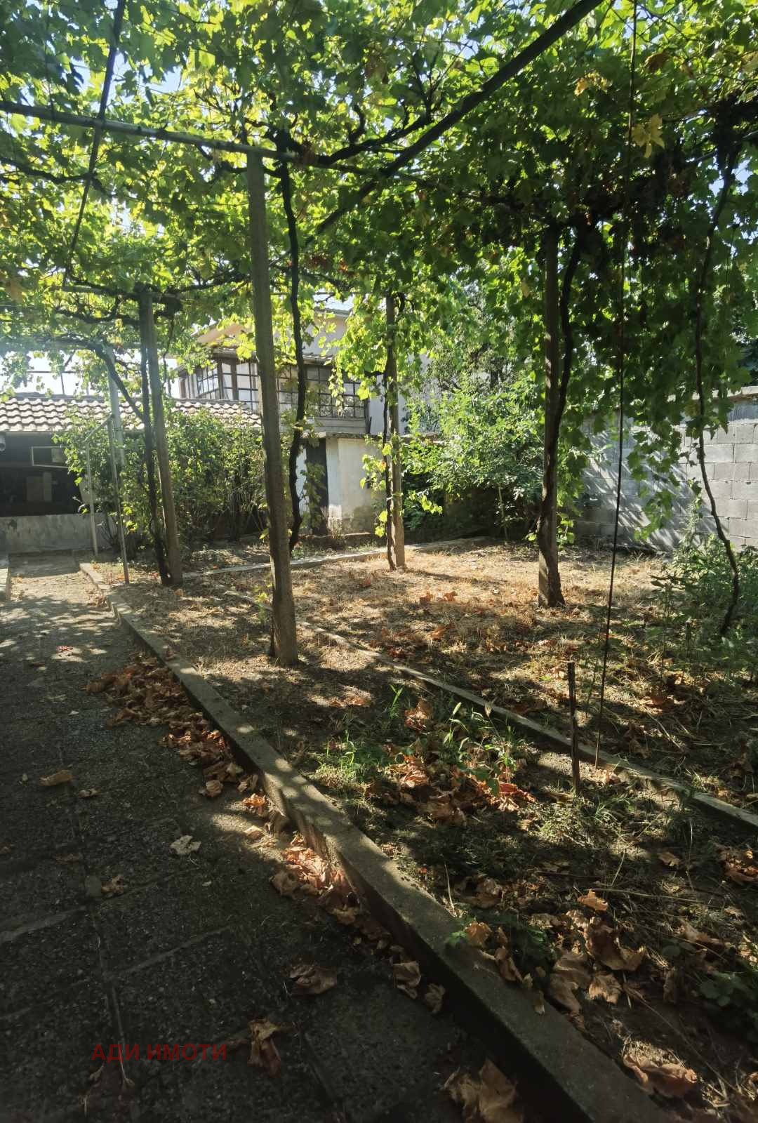 Продава КЪЩА, гр. Карлово, област Пловдив, снимка 17 - Къщи - 56126331