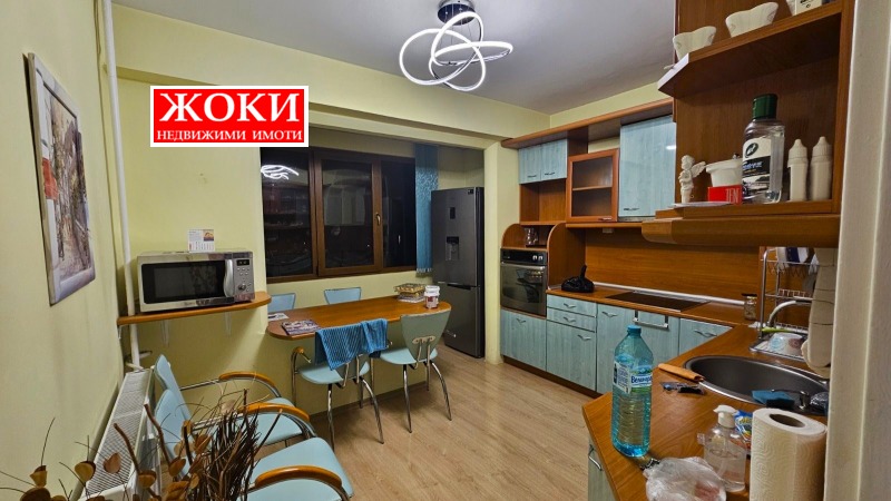 Продава  3-стаен град Перник , Изток , 88 кв.м | 25629574