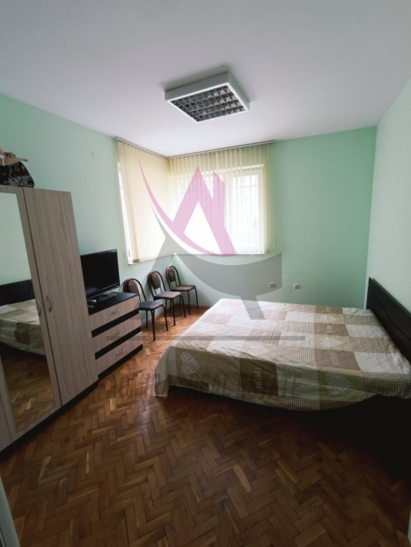 Myytävänä  2 makuuhuonetta Varna , Tsentralna pošta , 83 neliömetriä | 74256270 - kuva [7]