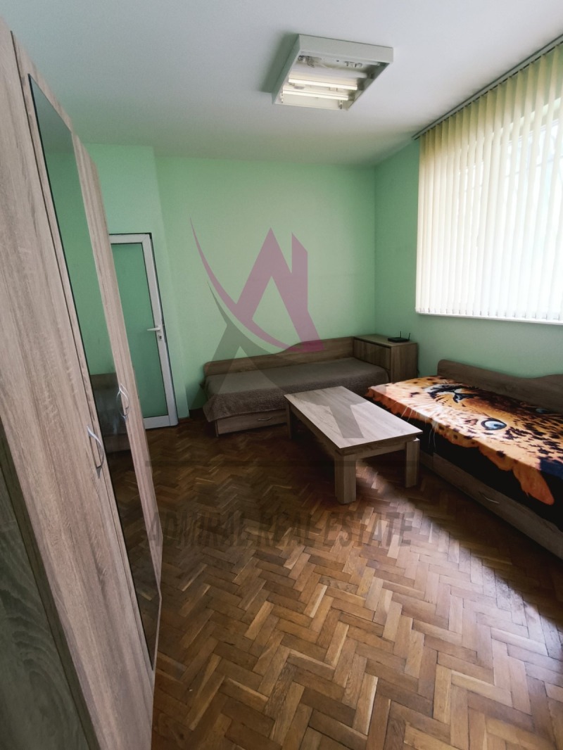 Myytävänä  2 makuuhuonetta Varna , Tsentralna pošta , 83 neliömetriä | 74256270 - kuva [3]
