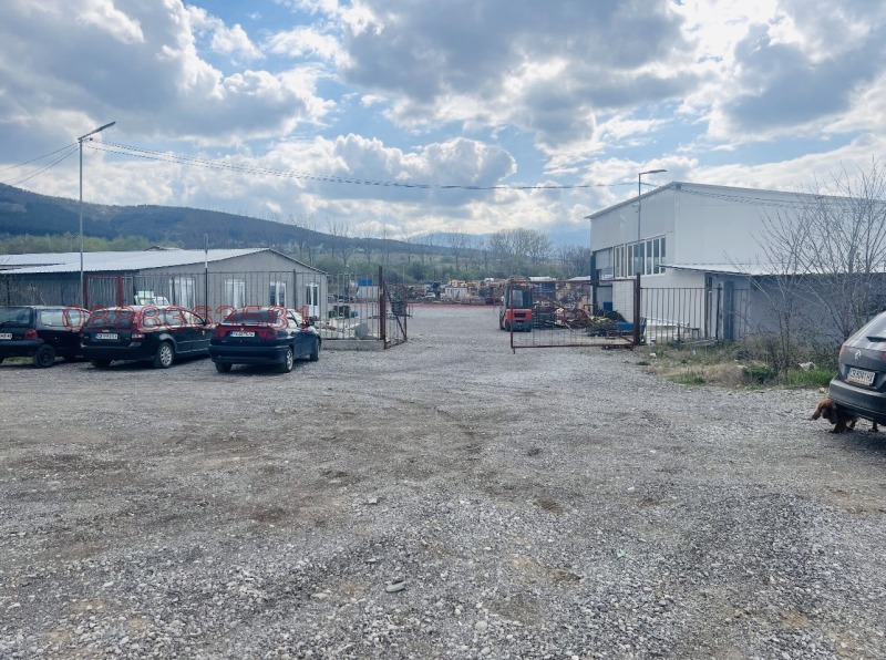 Na prodej  Úložný prostor Sofia , Lozen , 4799 m2 | 56394209 - obraz [11]