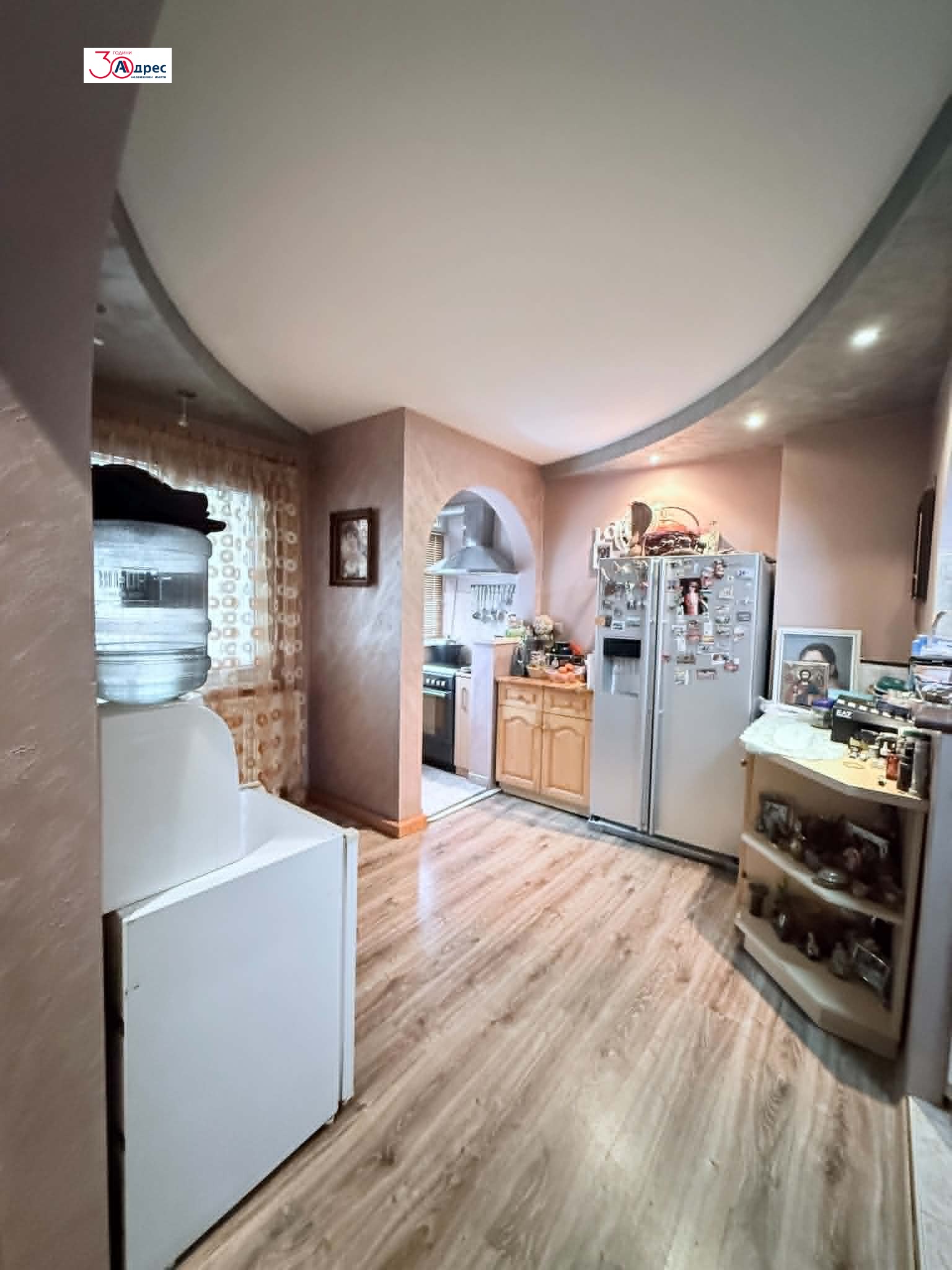 Продава 3-СТАЕН, гр. Добрич, Христо Ботев, снимка 2 - Апартаменти - 54495875