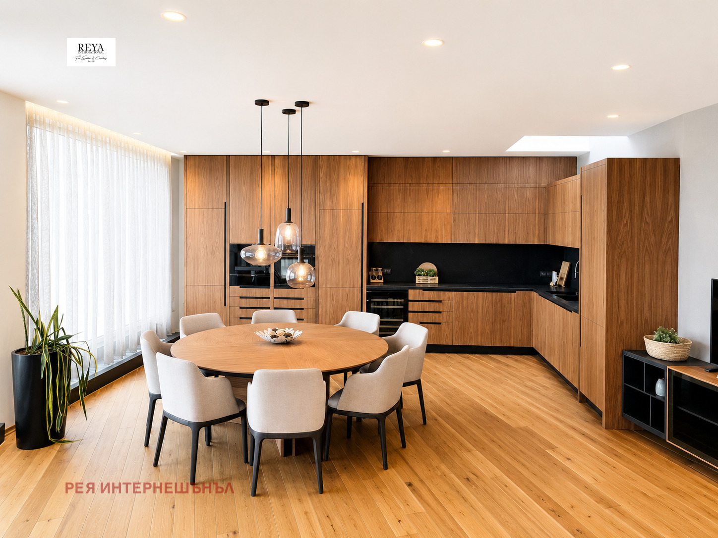 Продава МНОГОСТАЕН, гр. София, Изток, снимка 3 - Апартаменти - 54595806