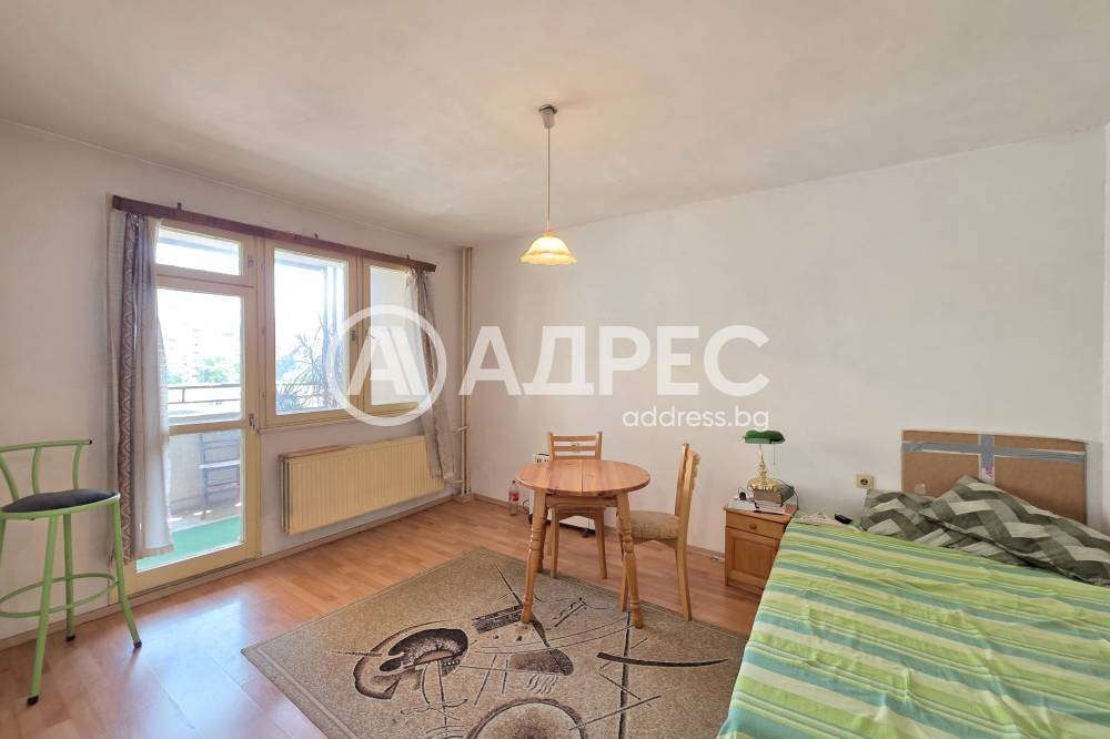 Продава МНОГОСТАЕН, гр. София, Стрелбище