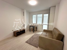De vânzare Studio