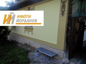 Продажба на имоти в с. Велчево, област Велико Търново — страница 2 - изображение 12 