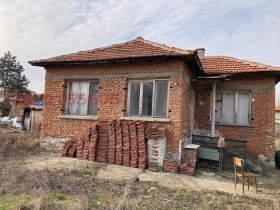 Hus Parvomaj, region Plovdiv 1