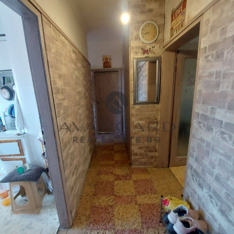 For Sale  2 bedroom Plovdiv , Izgrev , 84 sq.m | 14900730 - image [8]