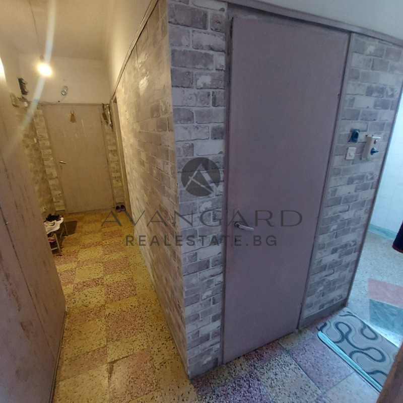 For Sale  2 bedroom Plovdiv , Izgrev , 84 sq.m | 14900730 - image [10]