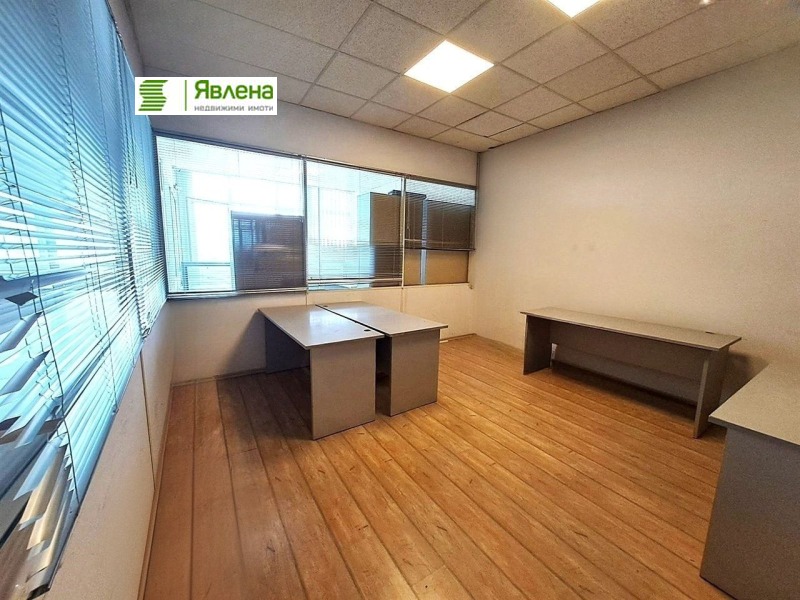 À venda  Escritório Sofia , Mladost 1 , 118 m² | 72620861 - imagem [8]